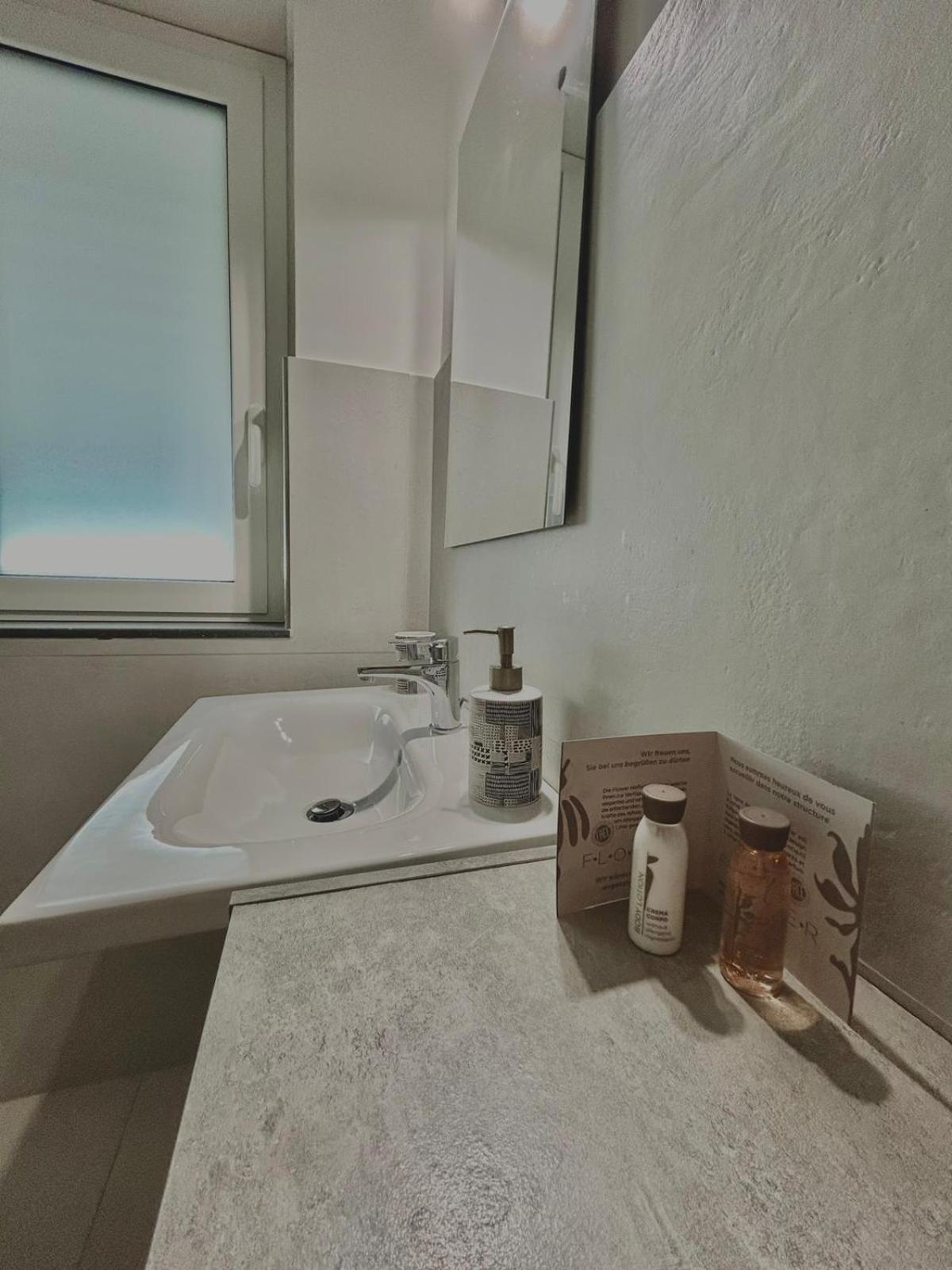 Aqua Marine B&B - Rooms And Apartments ミラッツォ エクステリア 写真