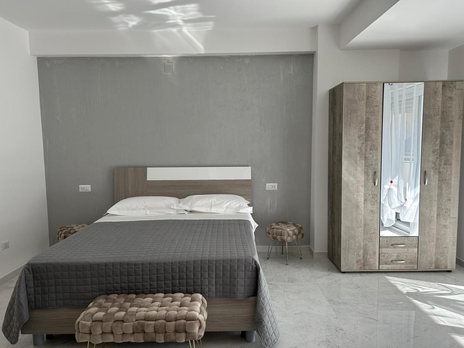 Aqua Marine B&B - Rooms And Apartments ミラッツォ エクステリア 写真